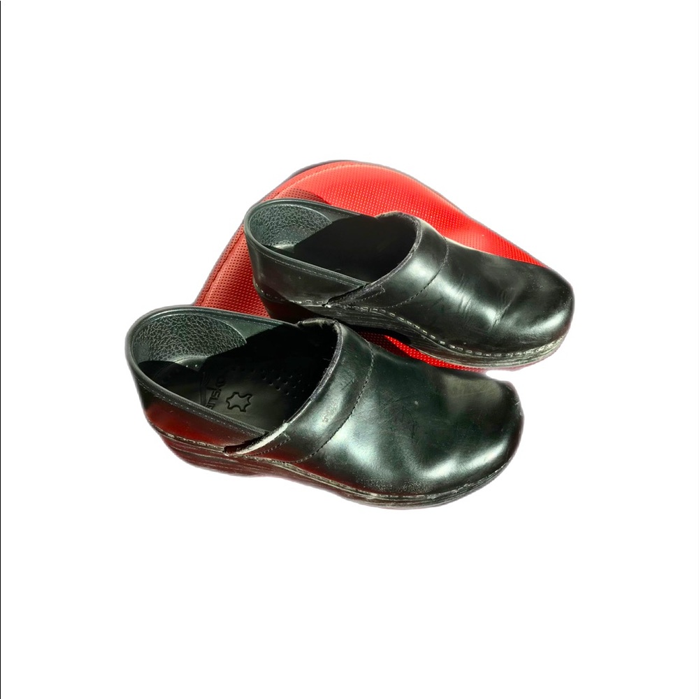 Dansko clogs, 38, black